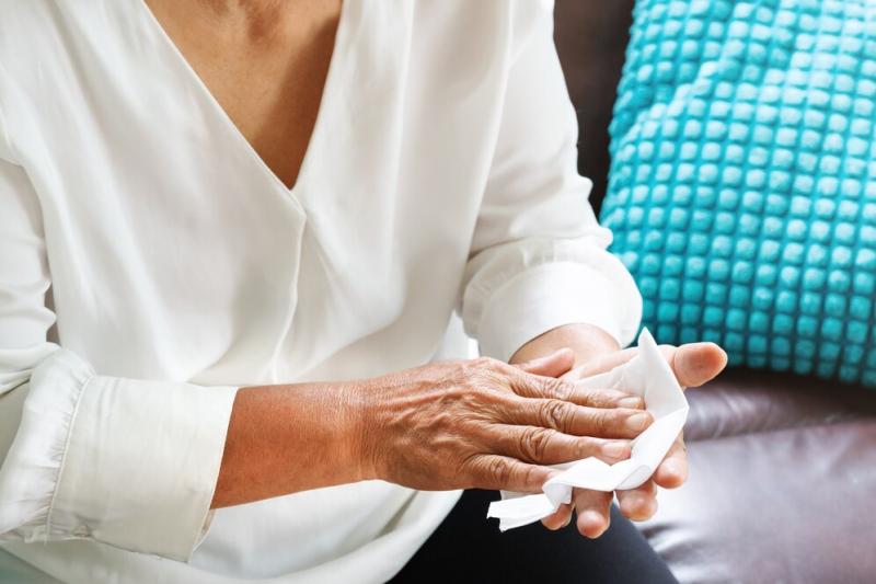 Tratamento para Mãos Envelhecidas: Dicas e Soluções Tratamento para Mãos Envelhecidas: Dicas e Soluções